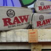 Raw Smelly Proof Smokers Pouch - Image 4